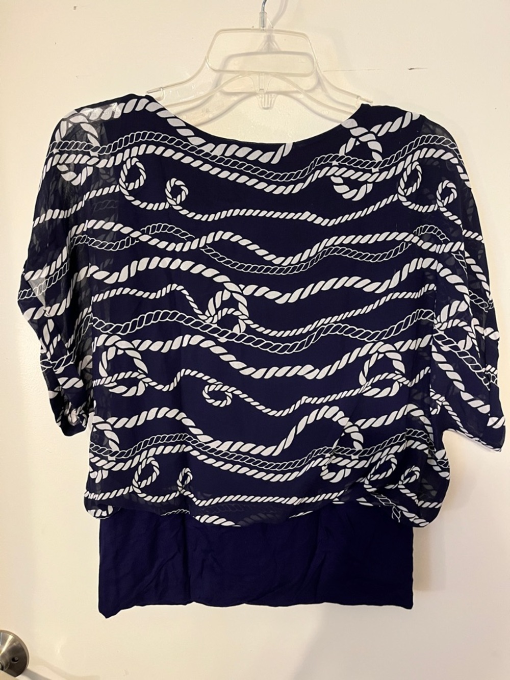 Joseph A unique, sheer dolman sleeve over tank blouse in navy blue size medium. - Picture 2 of 10